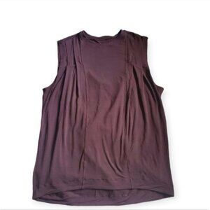 Lululemon Pleated Active Wear Sleeveless top size 10